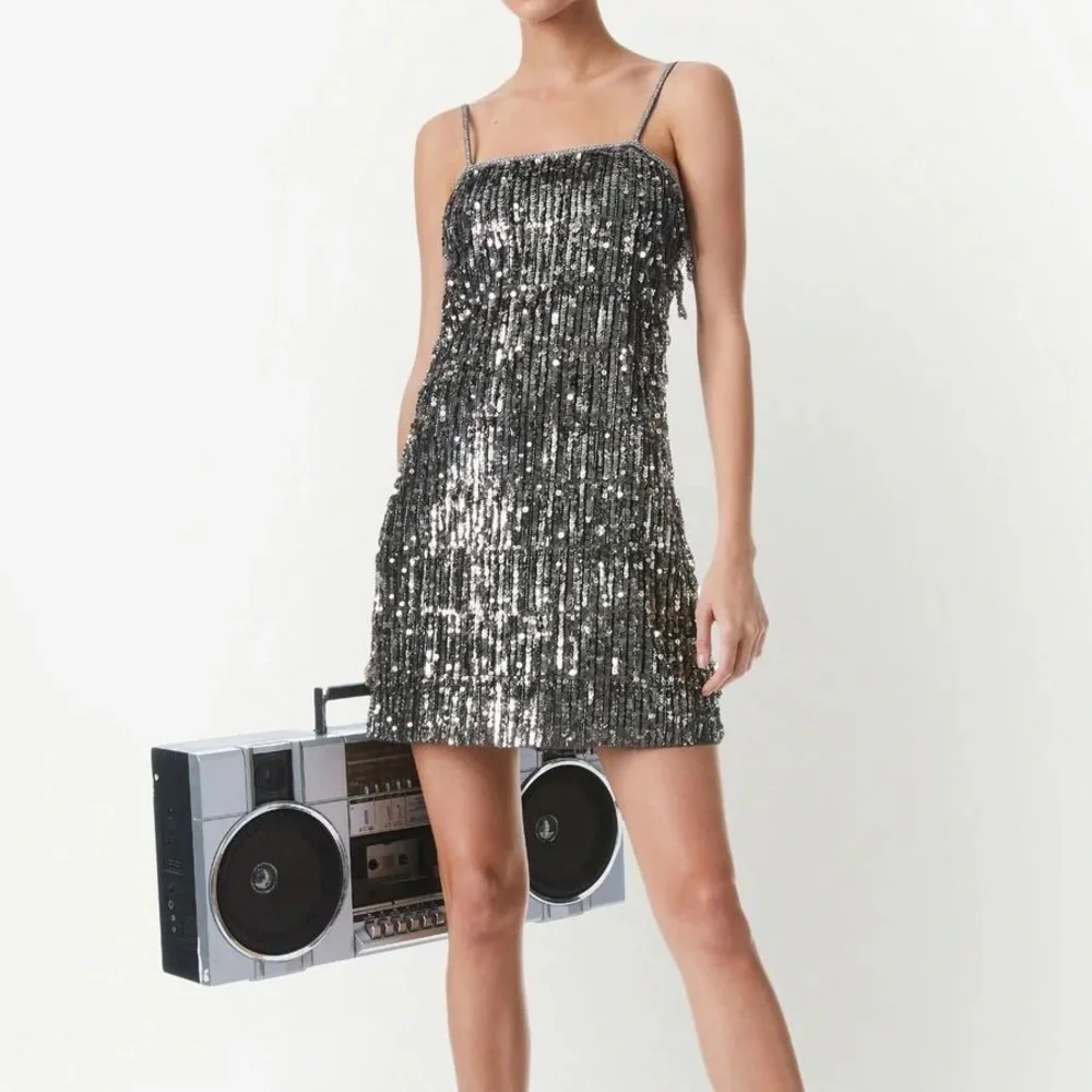 NWT Alice & Olivia Chicago Sequin Flapper Mini Dress in gunmetal silver - Picture 8 of 17